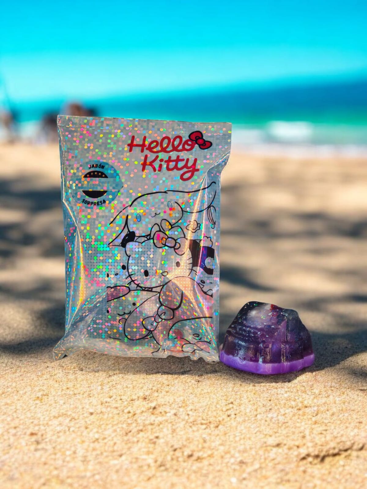 JABON SORPRESA HELLO KITTY Y SUS AMIGOS